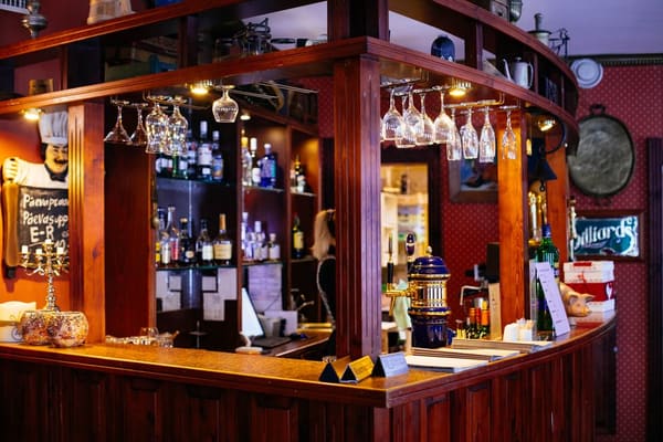 The Rise Welcoming Bar Counter